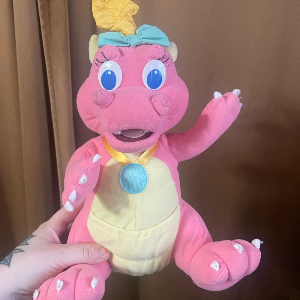 Vintage Cassie Dragon Tales show  plush